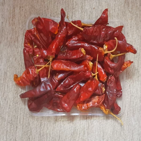 Kashmiri Lal Mirch Sabut | Kashmiri Red Chilli Whole- SaGa Dry Fruits And Spices