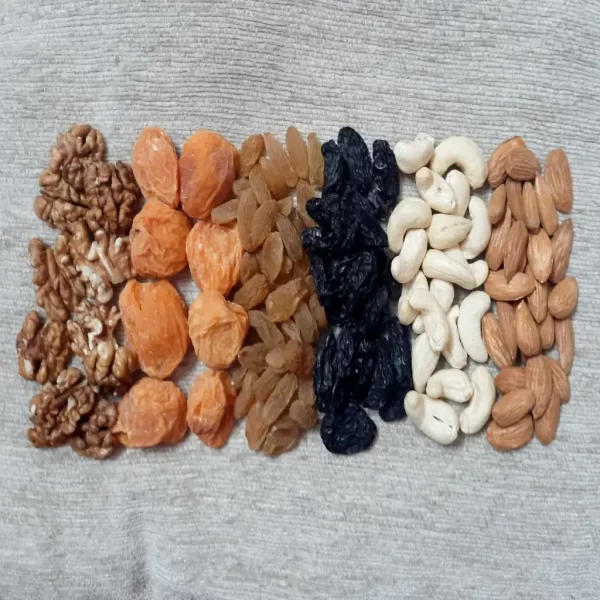 Mix Dry Fruits (Walnut, Almond, Cashew, Raisin, Apricot) - SaGa Dry Fruits And Spices